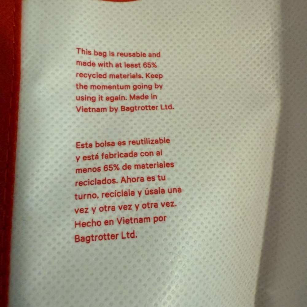 Lululemon Athletica Red and White Reusable Bag - Picture 8 of 8